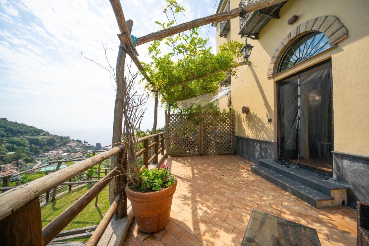 Limoneto Di Ercole Apartment Maiori Bagian luar foto