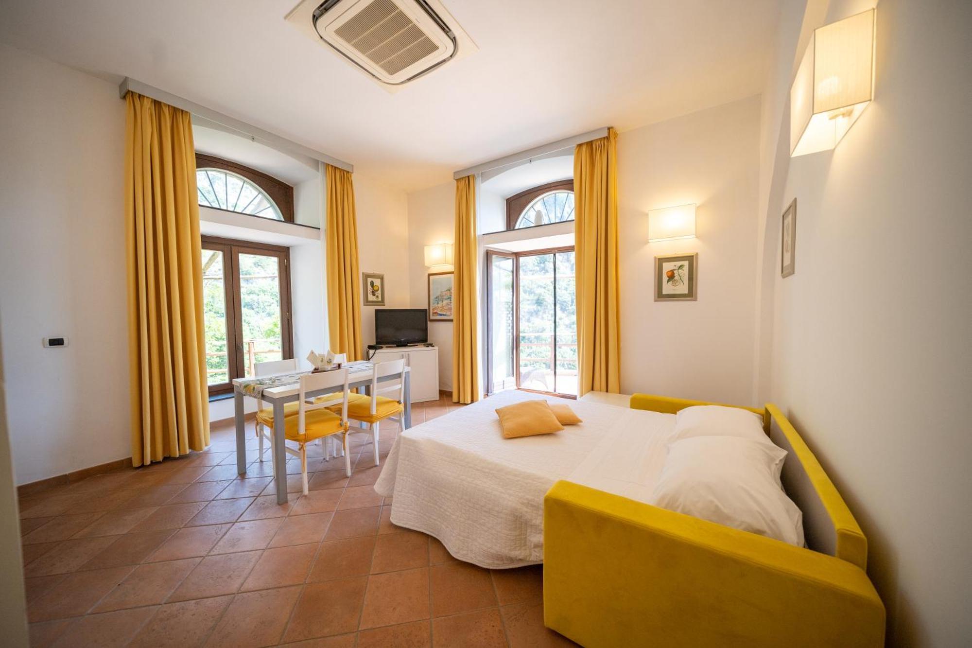 Limoneto Di Ercole Apartment Maiori Bagian luar foto