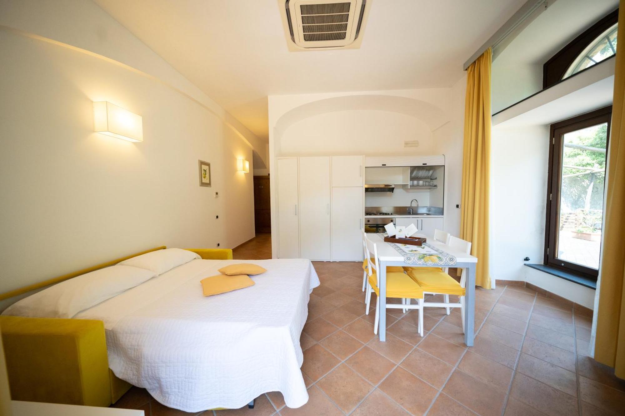 Limoneto Di Ercole Apartment Maiori Bagian luar foto