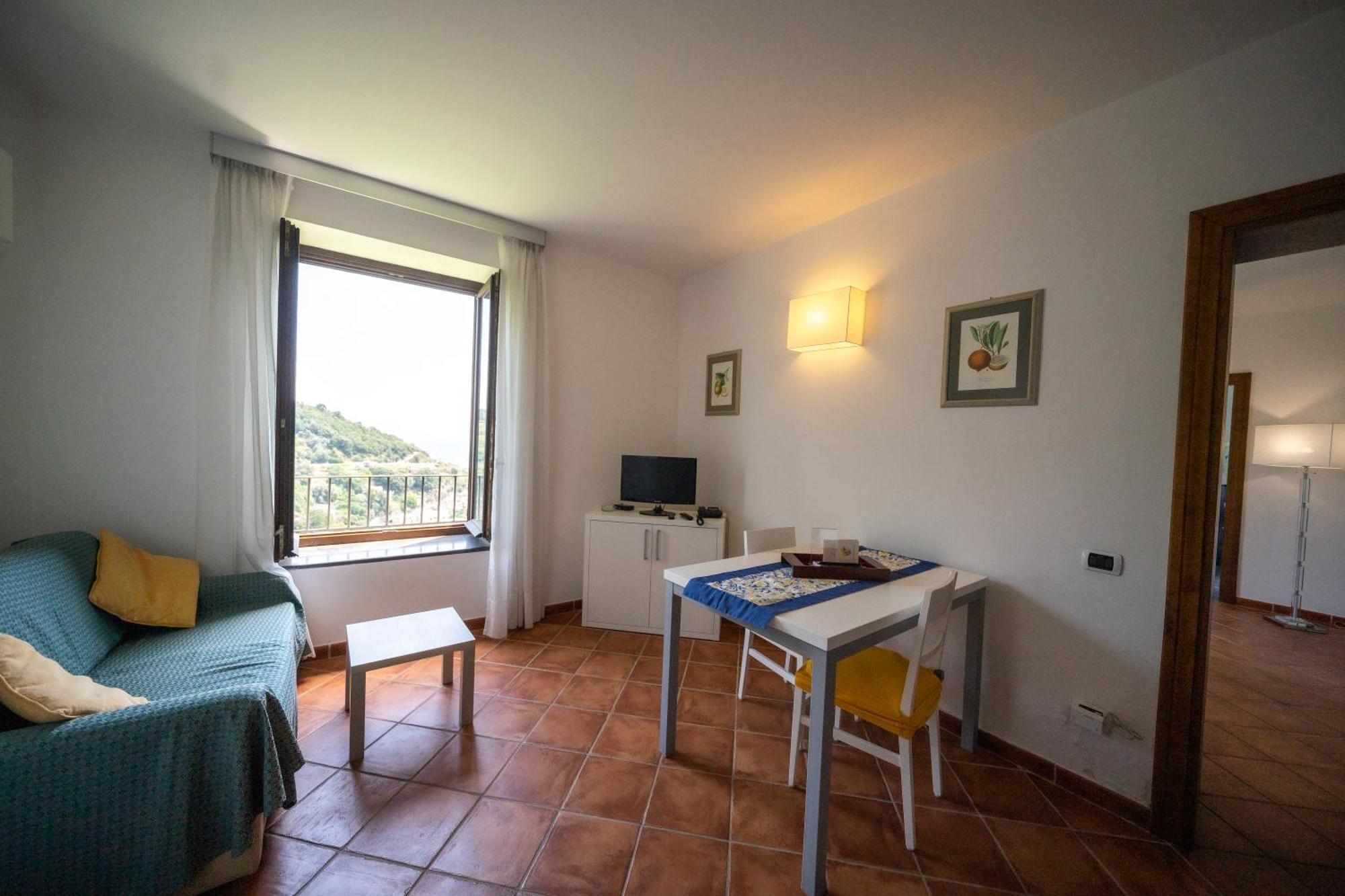 Limoneto Di Ercole Apartment Maiori Bagian luar foto